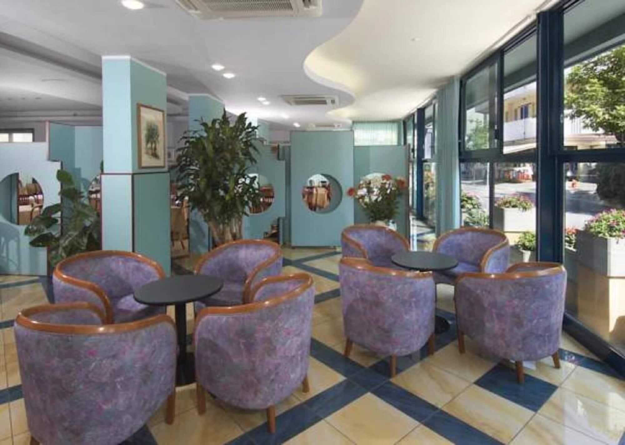 Hotel Diana Беллария-Иджеа-Марина Экстерьер фото